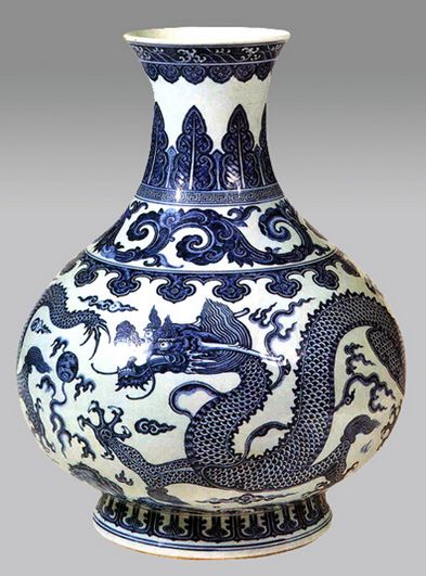 全世界唯一!国宝级文物洪武釉里红梅瓶亮相南京博物院