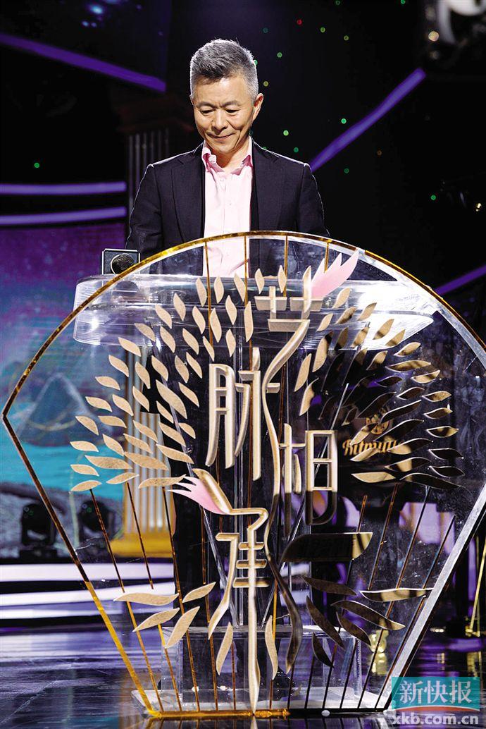 王宏伟登台"授业" 分享艺术人生