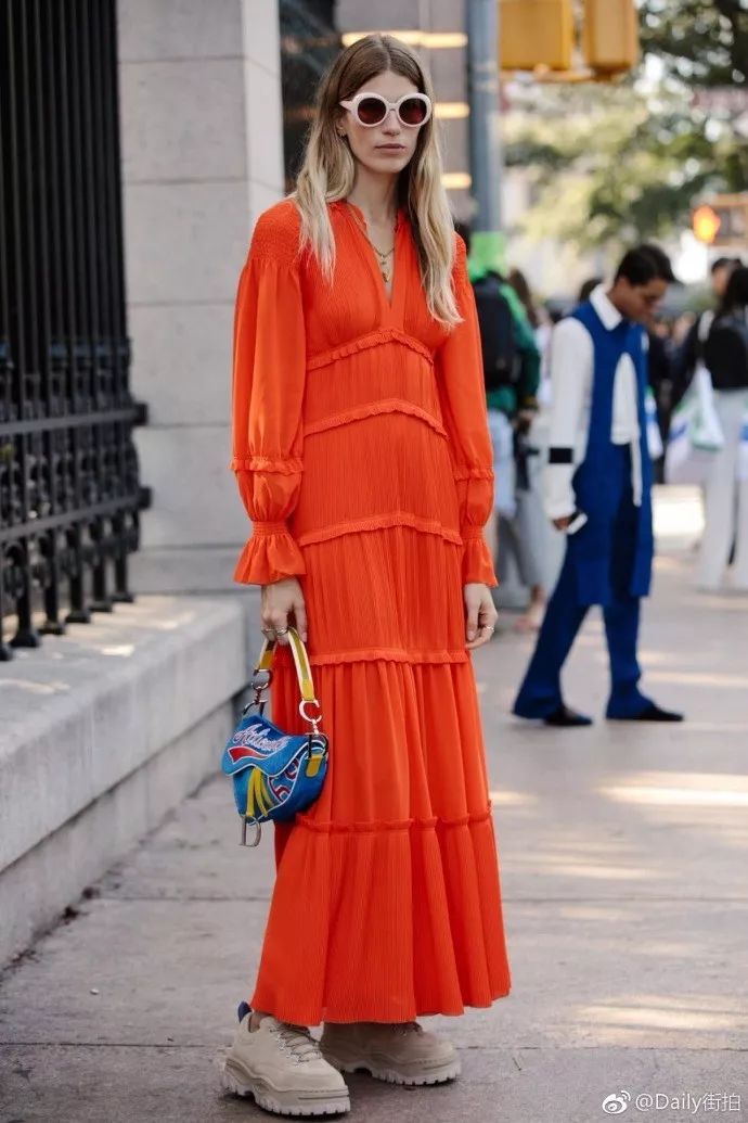 裙子|身材|肩带_新浪新闻