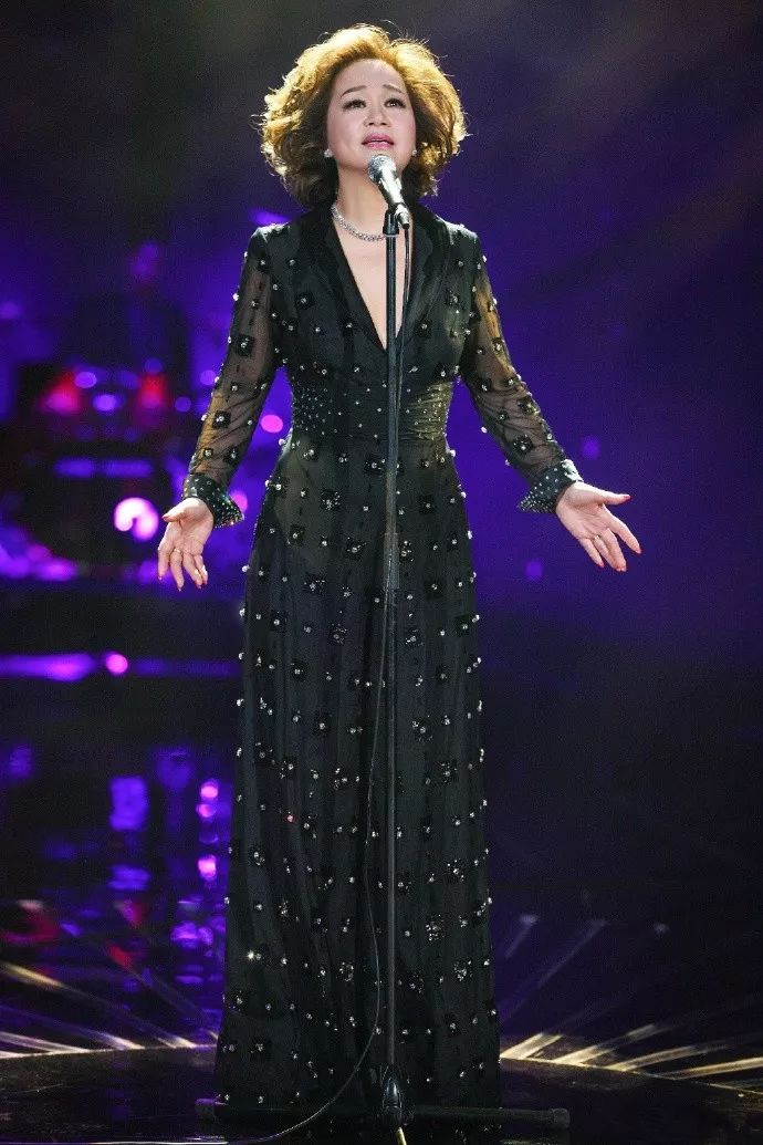 她曾在离婚之夜前唱完这首歌,多年后再唱经典|杜丽莎|吉杰|国语版