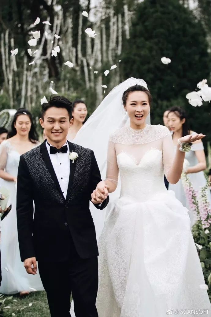 图集| "元气少女"惠若琪大婚 才子配佳人你就是最美新娘
