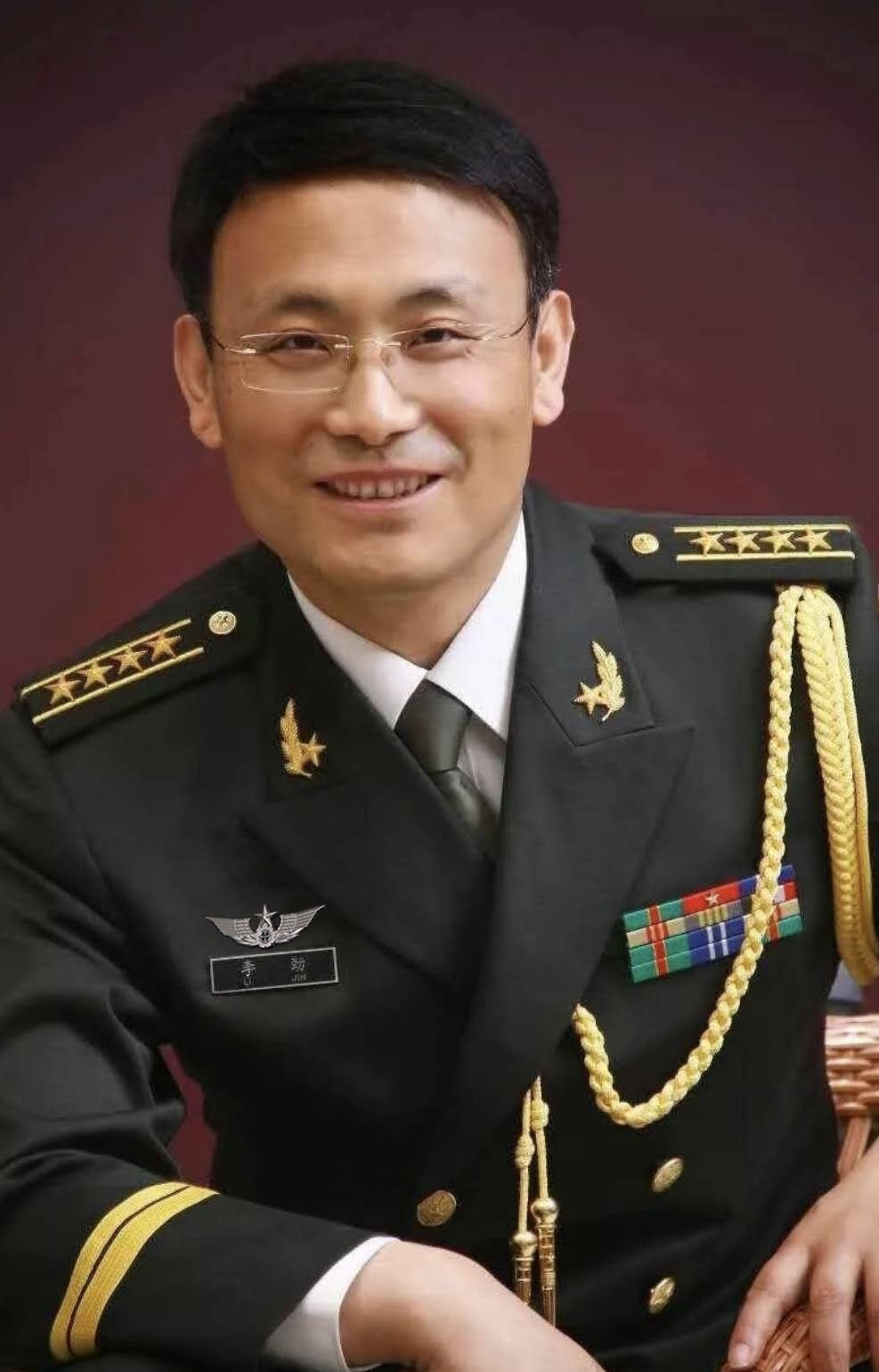 八一特辑|《微笑着胜利》: 这是子弟兵写给祖国的情歌