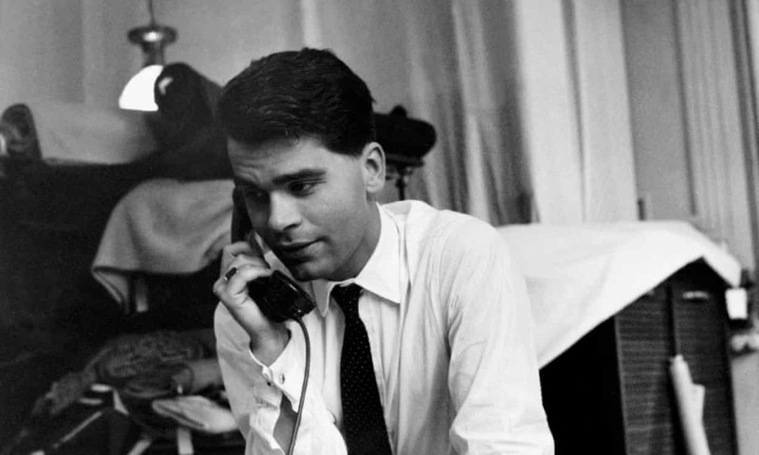 "老佛爷"卡尔·拉格斐去世,他在另一个世界依然很酷