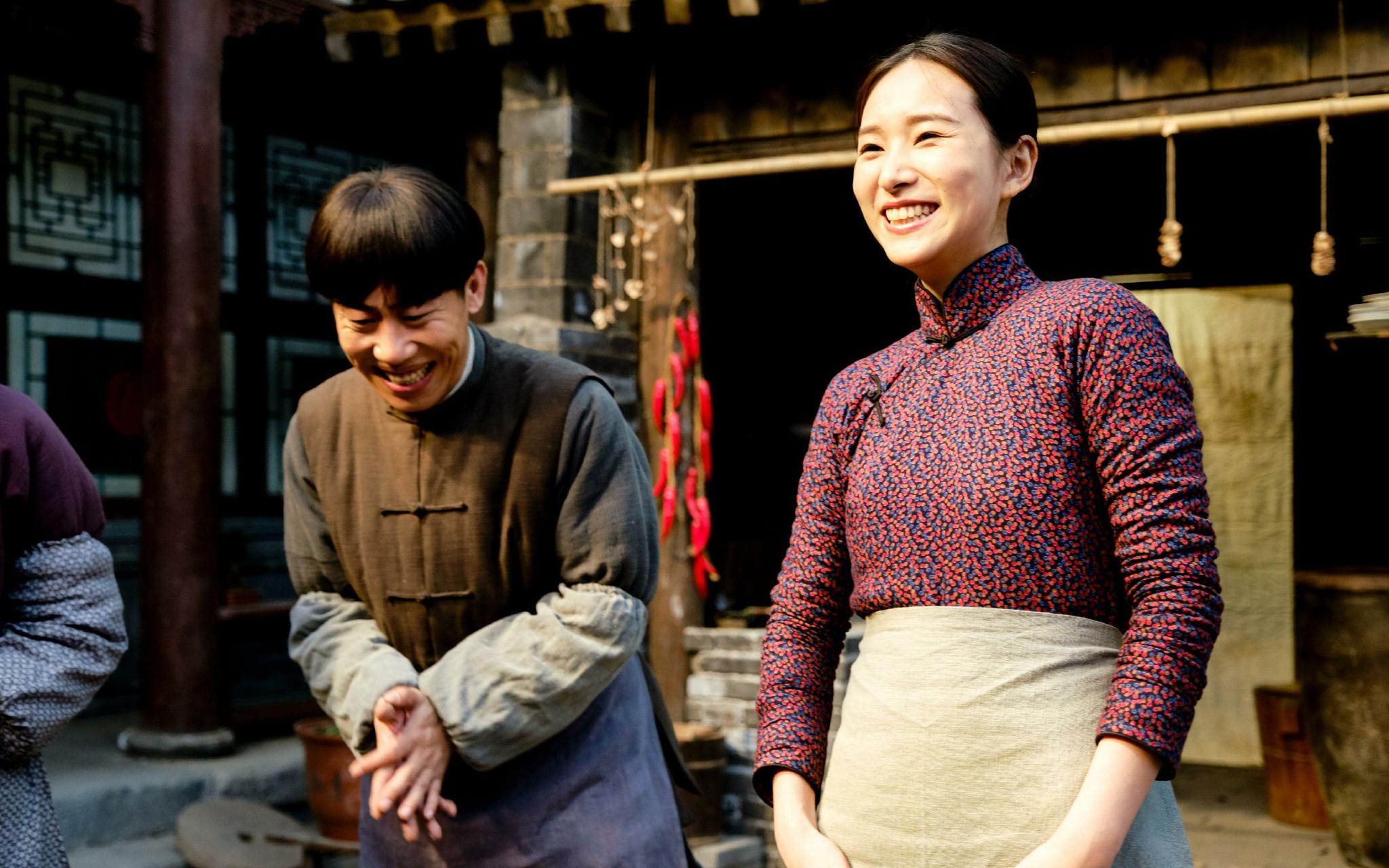 光荣时代放弃完美人设的主旋律剧更容易打动人
