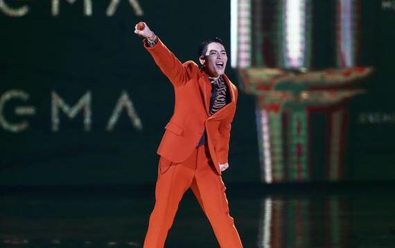 陈奕迅"擒王" 徐佳莹"封后":第29届台湾金曲奖颁奖