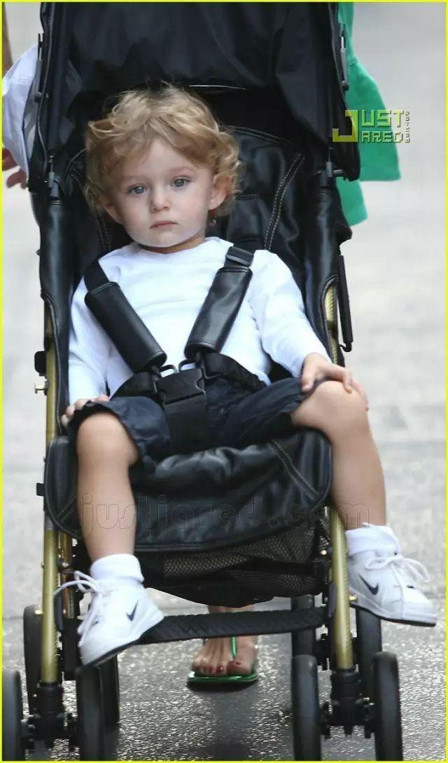 巴伦|特朗普|老爸_新浪新闻