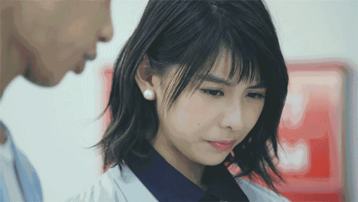 一男子猥亵女乘客被抓后理直气壮的回答…|妹子|佐伯|大哥_新浪新闻