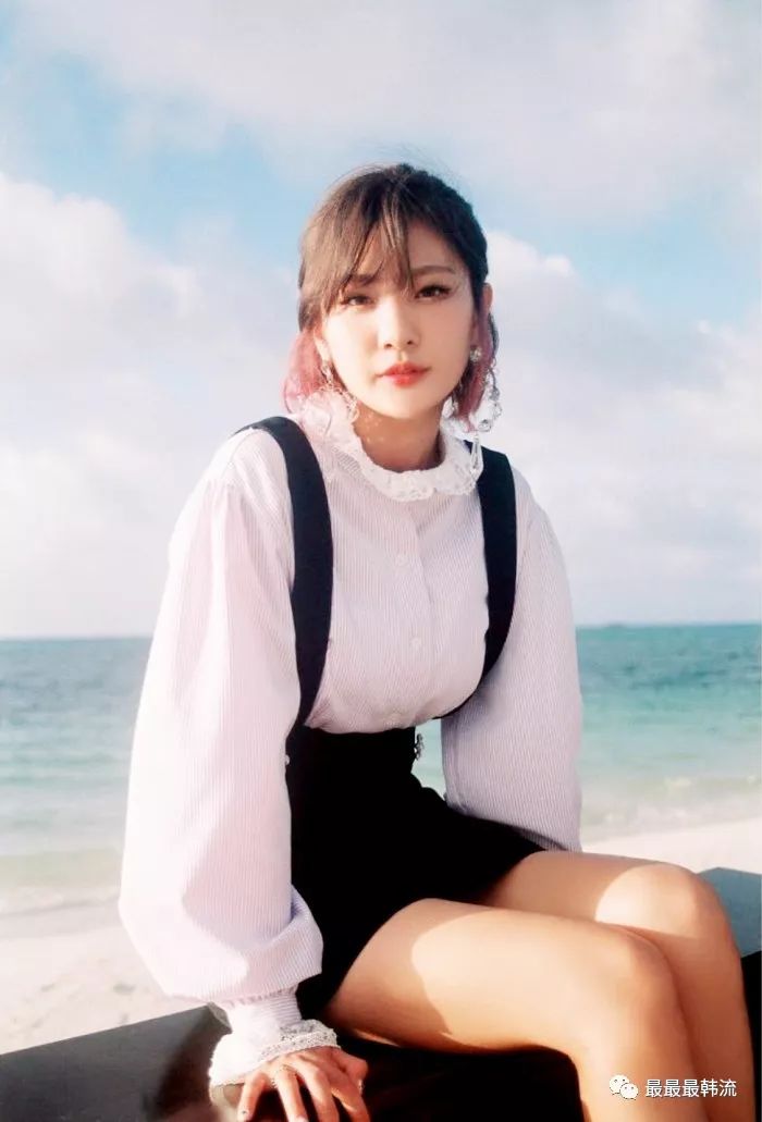 这对cp的恋情爆的也是新奇