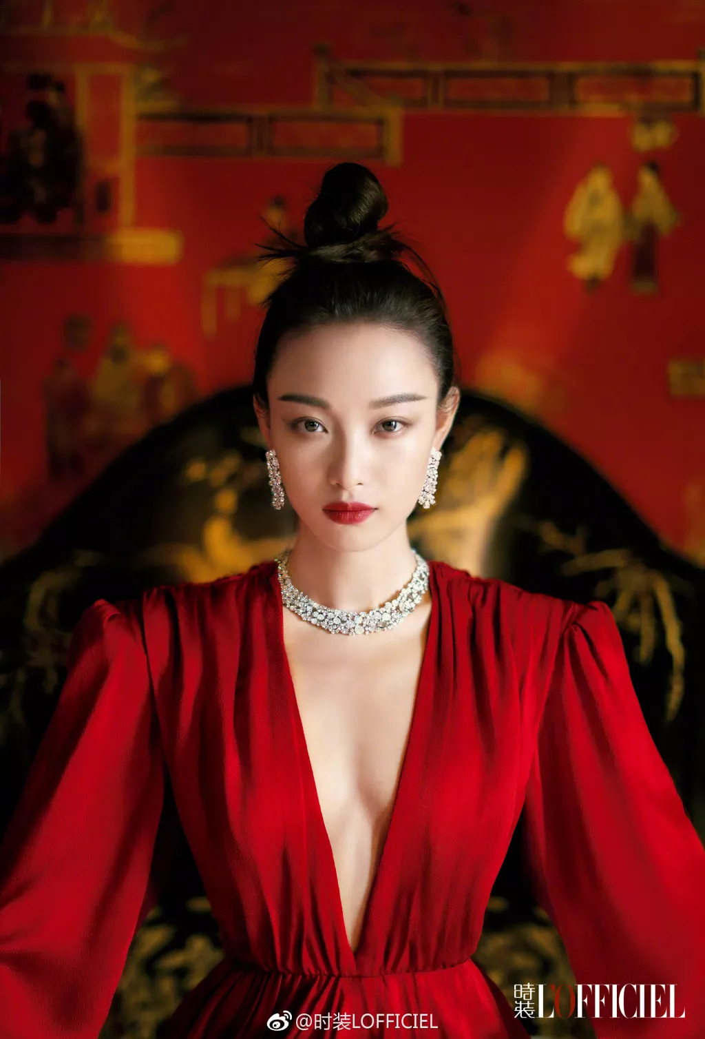 倪妮宋茜两者色彩的碰撞,浓郁饱满回味无穷,既婉约优雅又低调奢华,将