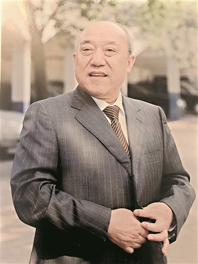 老上司鲁冠球"有大爱"|鲁冠球|管大源|万向_新浪新闻