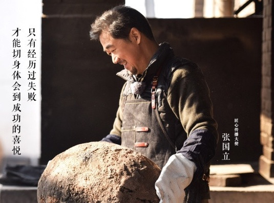 国民大叔张国立63岁仍坚持创作这样的老文青你了解多少