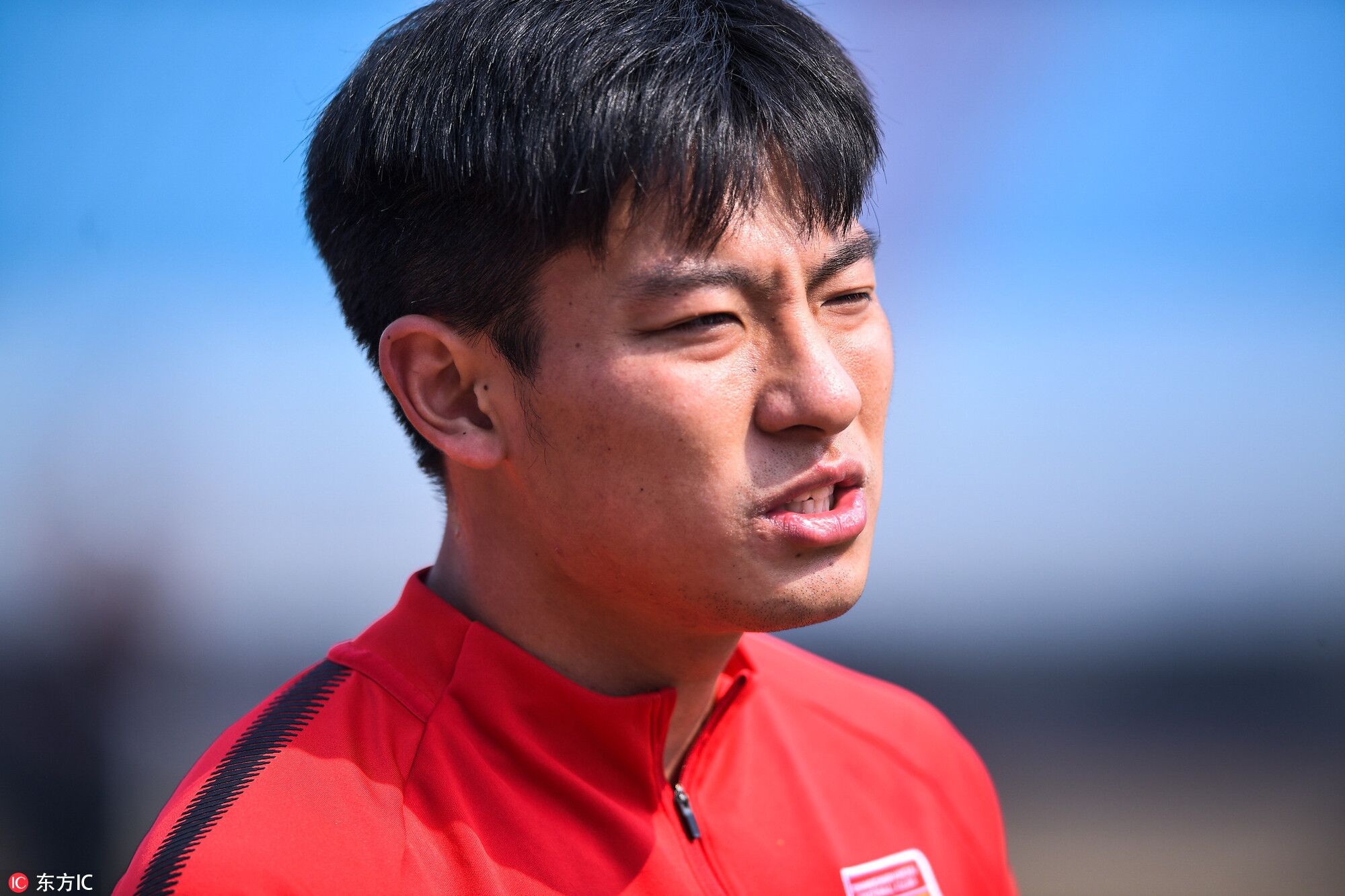 赛后,亚泰球员何超在微博上表示,跟谁都没关系,都是自己的