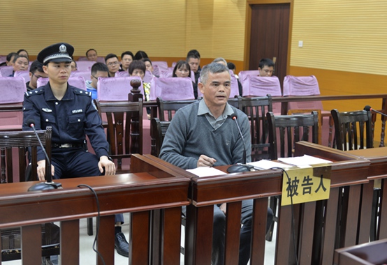 涉案1200余万元自治区人民医院原院长张法灿受贿案一审开庭