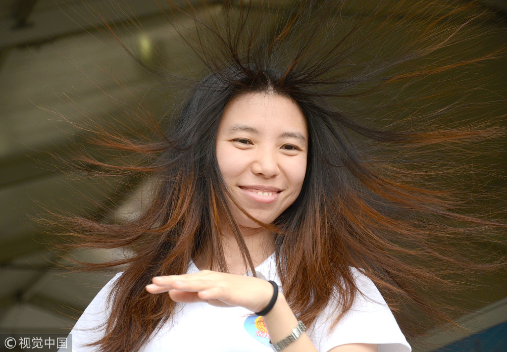 有火花的季节!秋冬太干燥,毛衣静电怎么办?