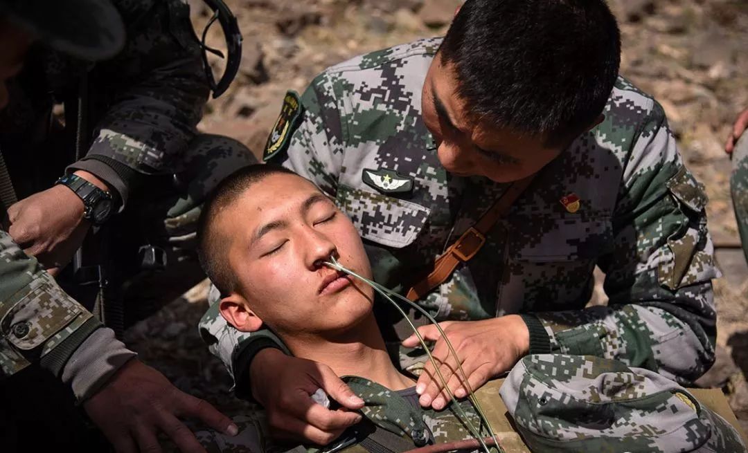 致敬边海防官兵!他们翻过山和大海,默默守护你