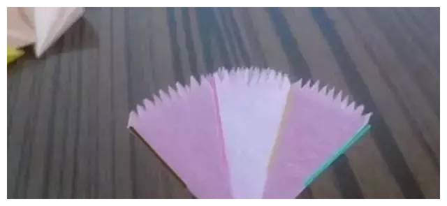 手揉纸康乃馨手工制作步骤解析