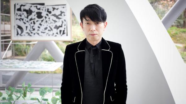 2019年蛇形画廊夏季展亭公布:灰色石板构成的