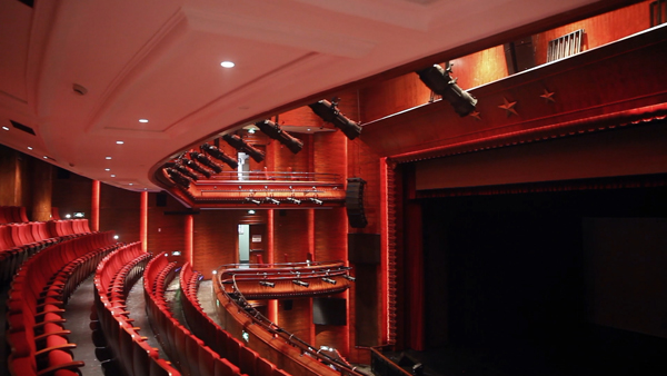 中国大戏院内部老剧院如何在新时代焕发活力,中国大戏院也给出了自己