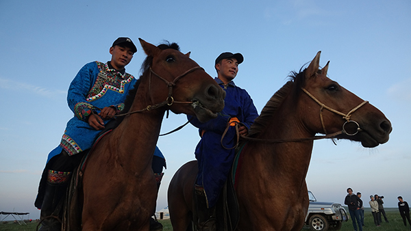 城市与社会 | 生活在现代化压力和动力下的内蒙