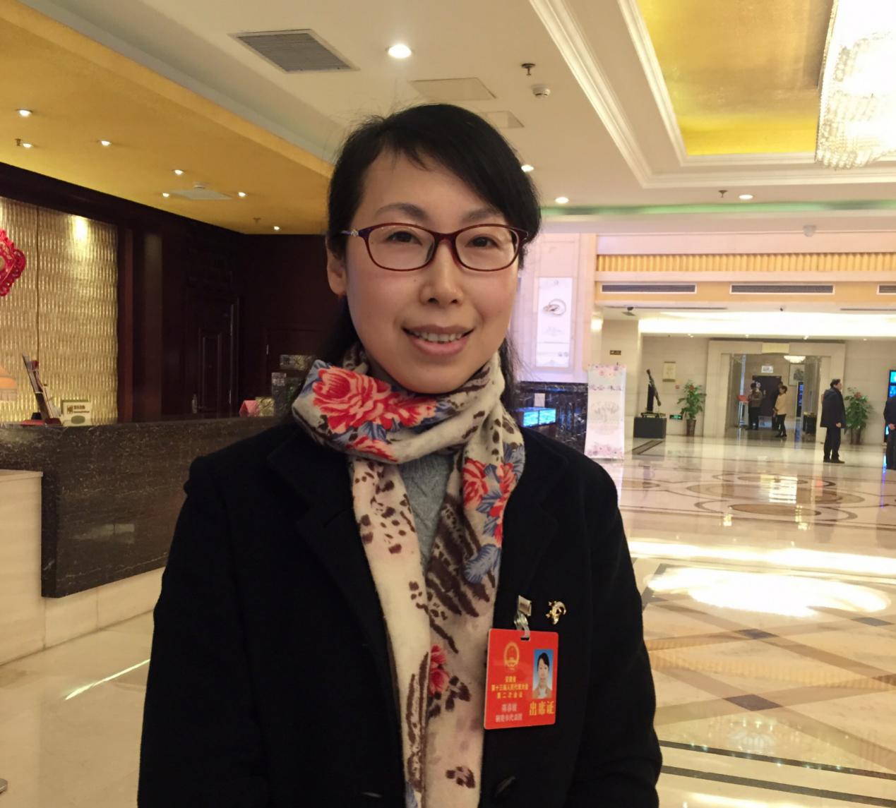 【两会好声音】省人大代表陈春霞:建议关注非贫困地区贫困人群就医难