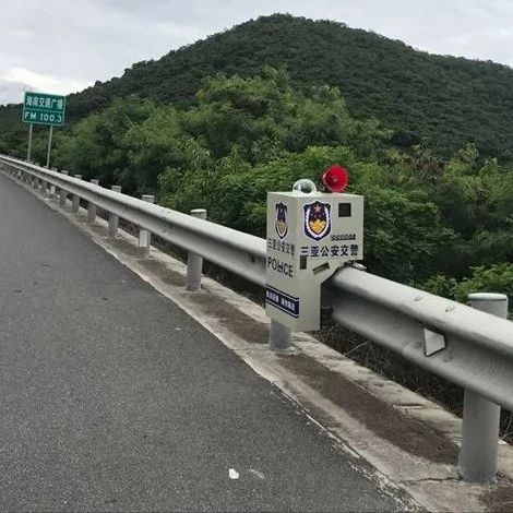 重温三亚民警教科书执法视频!男子要求出示执