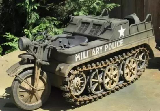 德国二战堪称半履带车狂魔,为啥今天却不用了?