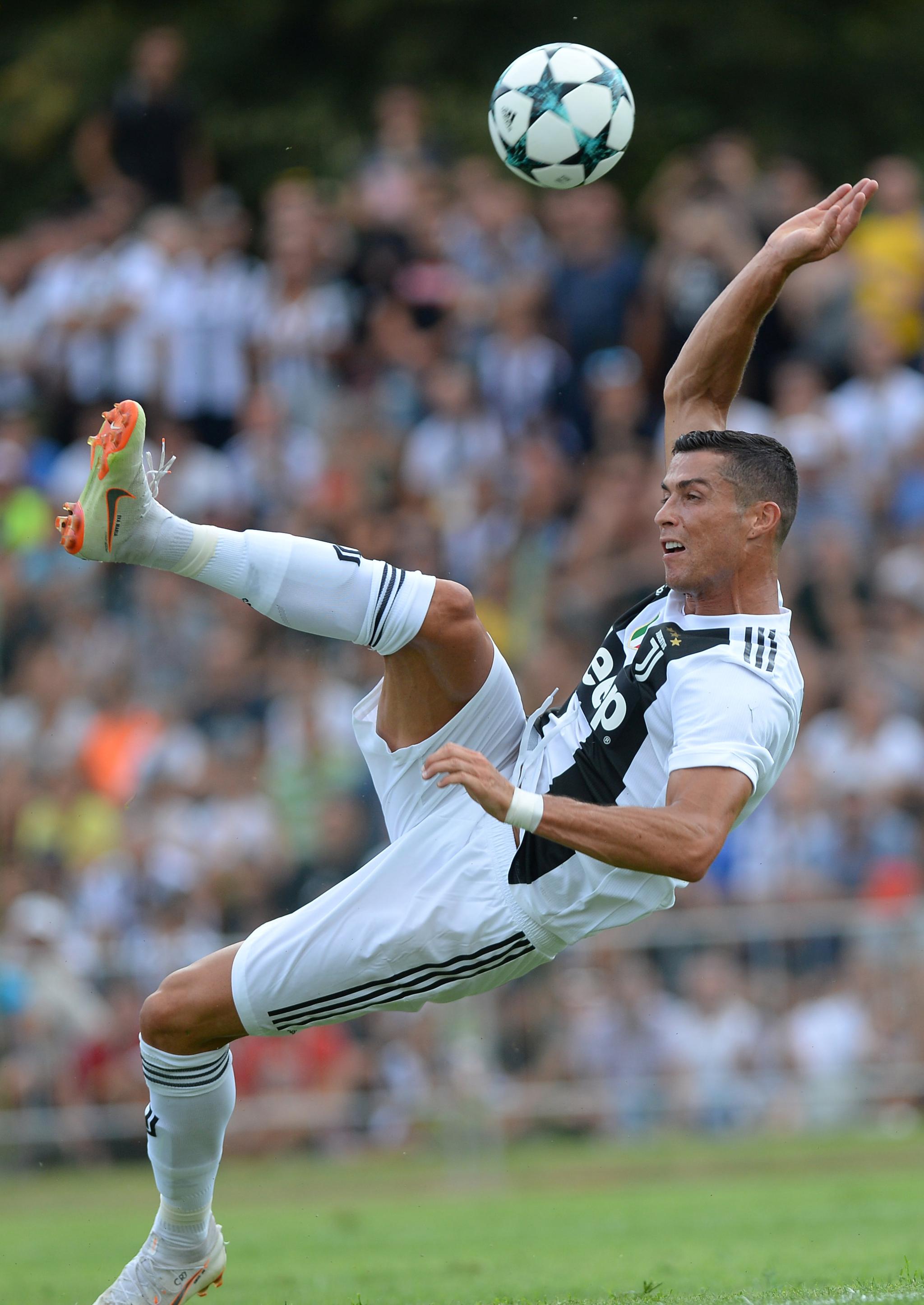 c罗连续第三年当选葡萄牙足球先生