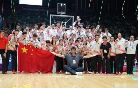 易建联和李根为什么不参加世界杯预选赛?内幕