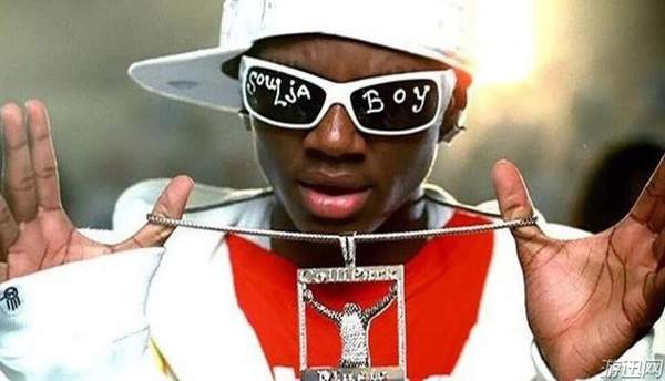 在soulja boy出售的三款主机中,retro souljaboy mini售价接近100美元