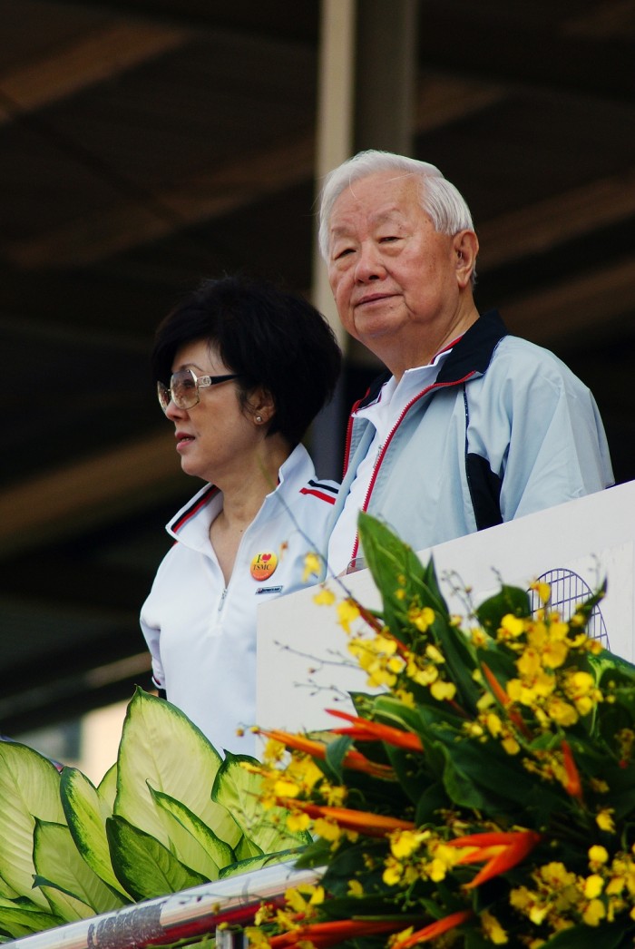 半导体教父张忠谋今天退休已规划3纳米制程芯片