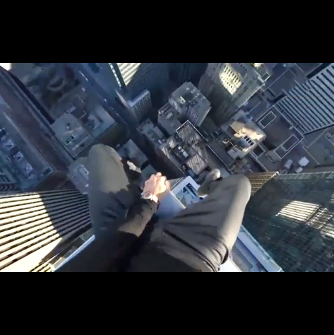 俄罗斯超胆侠oleg在加拿大多伦多高楼顶上作死炫技看得我