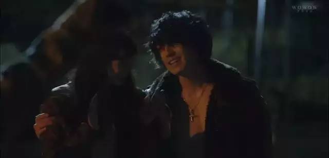 《苦中带甜的滋味》里纯良开朗的公司后辈。