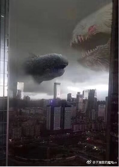 的要求,小编很认真地回应一下:广州傍晚出现"黑云压城城欲摧"的景象