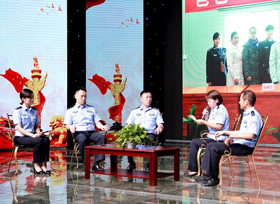 品鉴峥嵘岁月传承红色基因巴南区公安分局开展麻雀艺评基层文艺评论