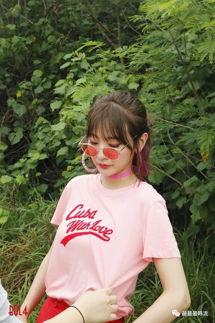 而男方changmo则是1llionaire records