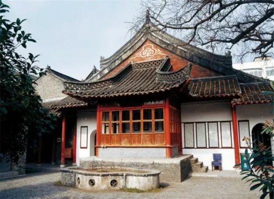 如东国清寺有很多遗迹与海上丝绸之路相关,正参与世界文化遗产的申报!