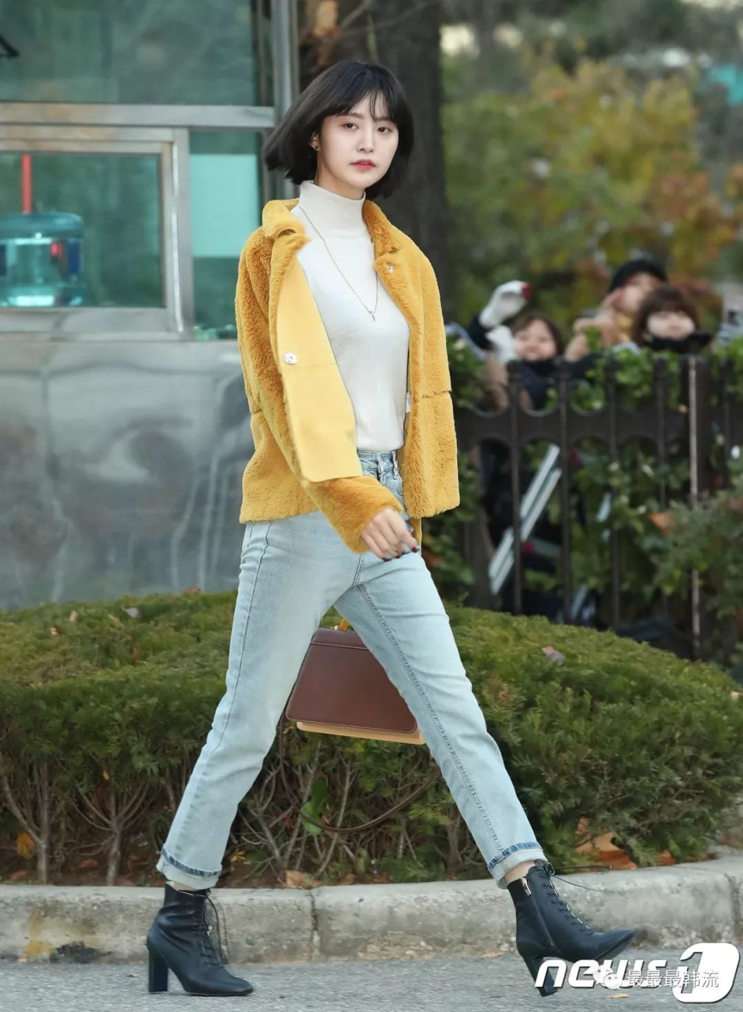 林娜琏要演吉祥三宝矮子王的死亡腮红让人绝望