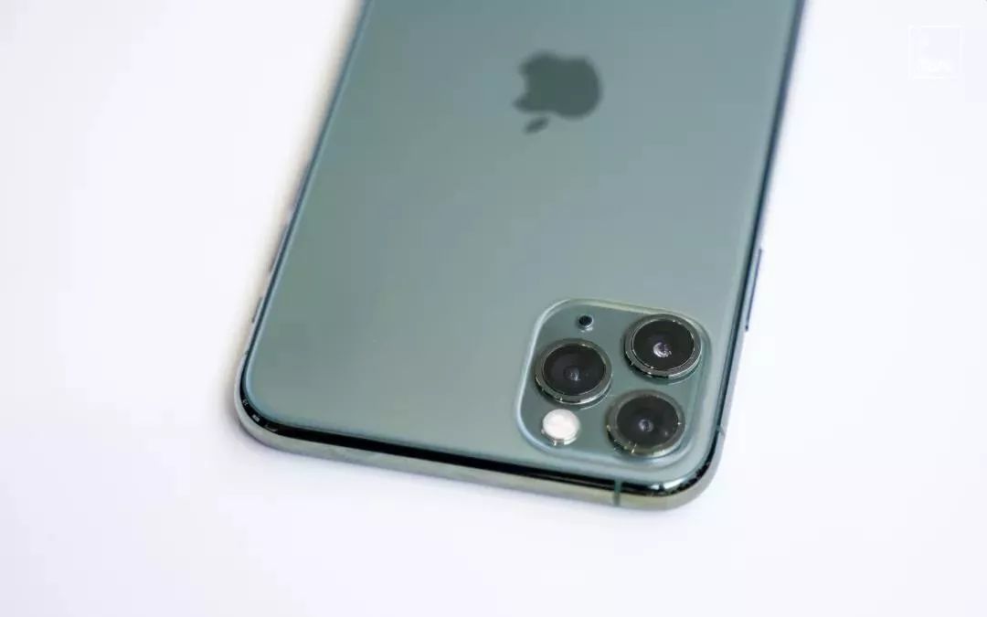 我体验了iphone 11 三机 找到了10 个苹果发布会没提到的细节 财经头条