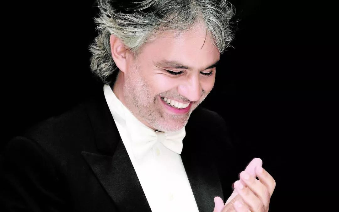 "他歌声里的柔情胜过所有眼神" andrea bocelli安德烈·波切利10首