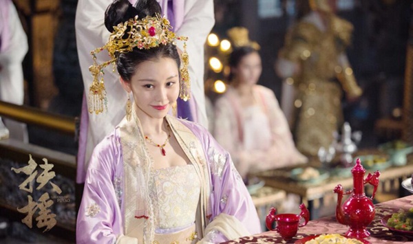 《扶摇》最强情敌唐芷蓉上线 阿丽亚为爱黑化飙演技