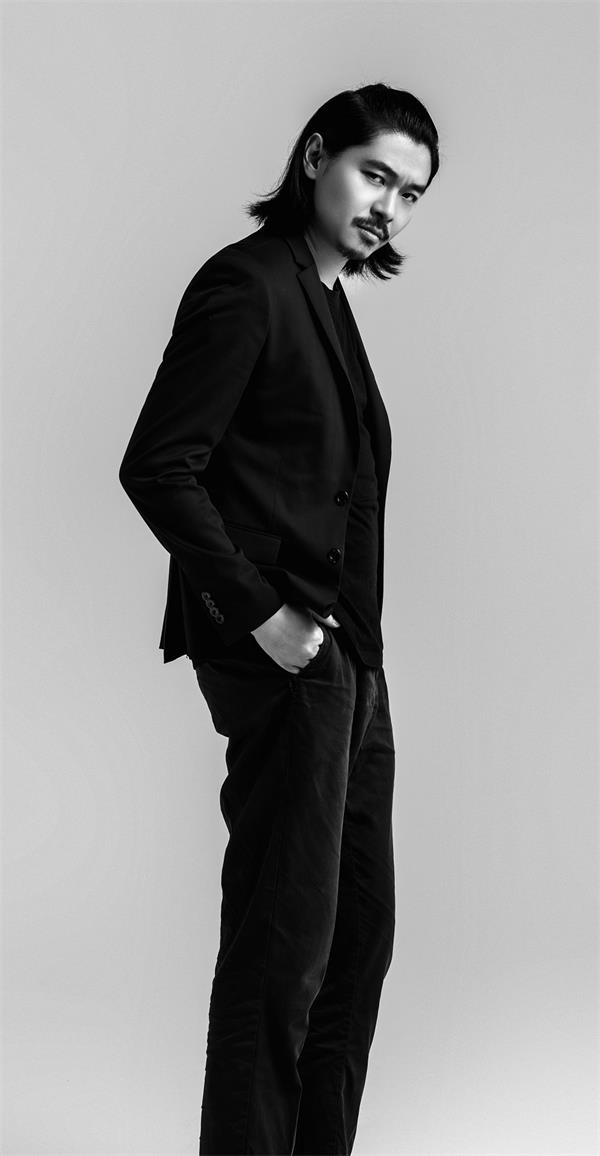 谭伊哲加盟太合音乐首发单曲《制作人》惊艳华语乐坛-花边明星写真