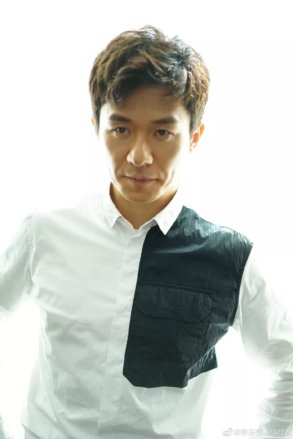 易烊千玺被坑了?董璇拿捏身价?李东恒抱大腿?张家鼎没戏拍?