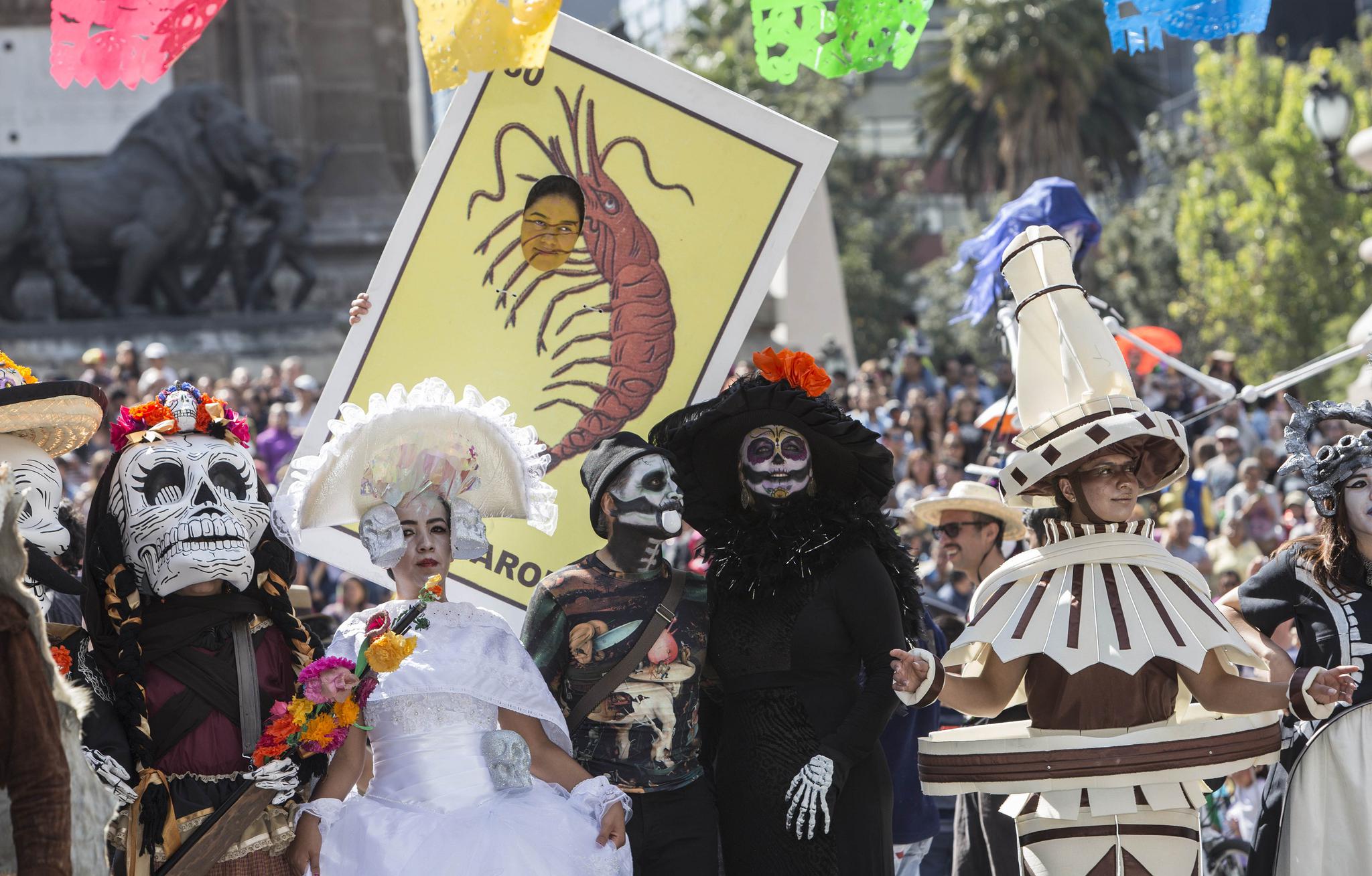 墨西哥亡灵节 带你赶赴一场向死而生的狂欢-航拍网