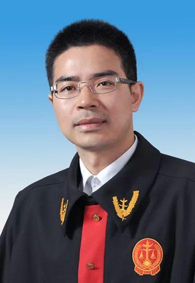 深圳中院姜君伟法官荣获"全国法院刑事审判工作先进个人"