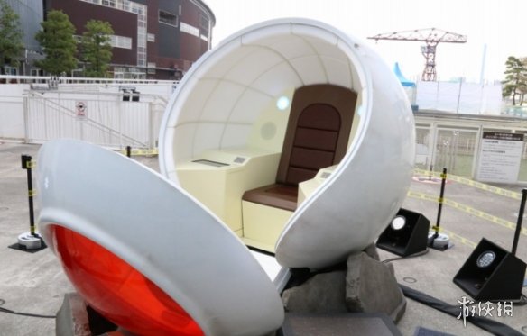 实际竟然可以穿越宇宙的超高科技赛亚人圆球飞船了,而玩家做进去的话