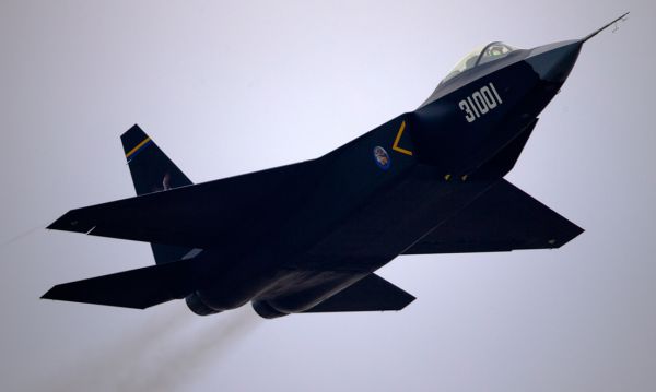 美媒称中国隐身战机及弹道导弹对美构成威胁|武器装备|战斗机|孙聪