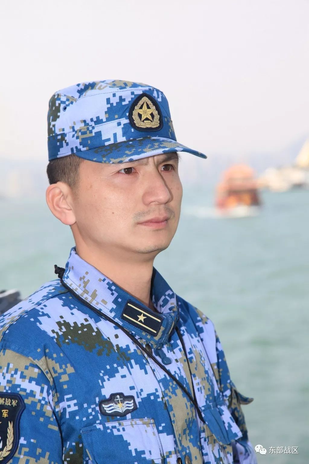 第四代"海上猛虎艇"泉州舰首任舰长-李青印