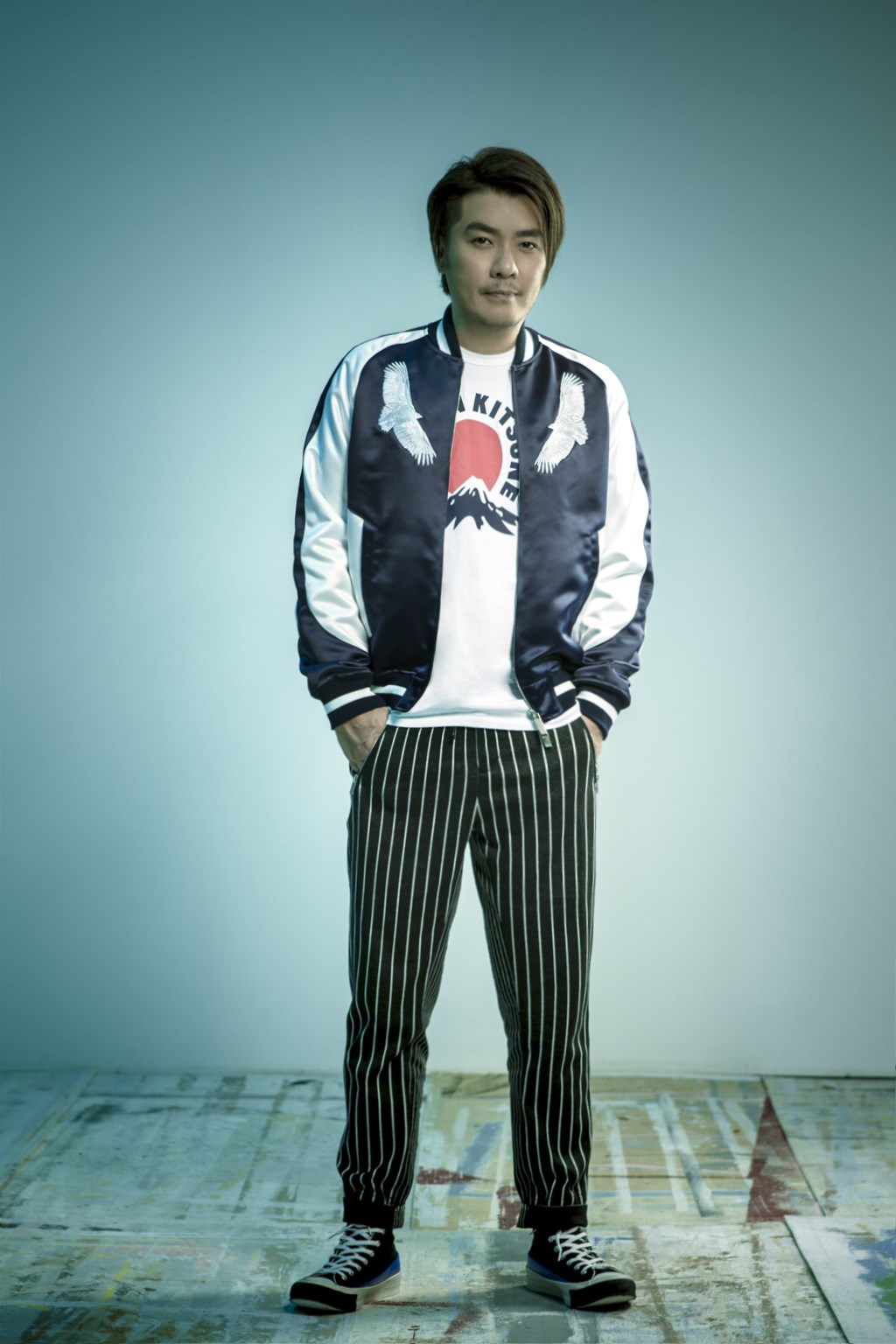 阿杜单曲《门后》全新上线 金牌班底打造青春物语