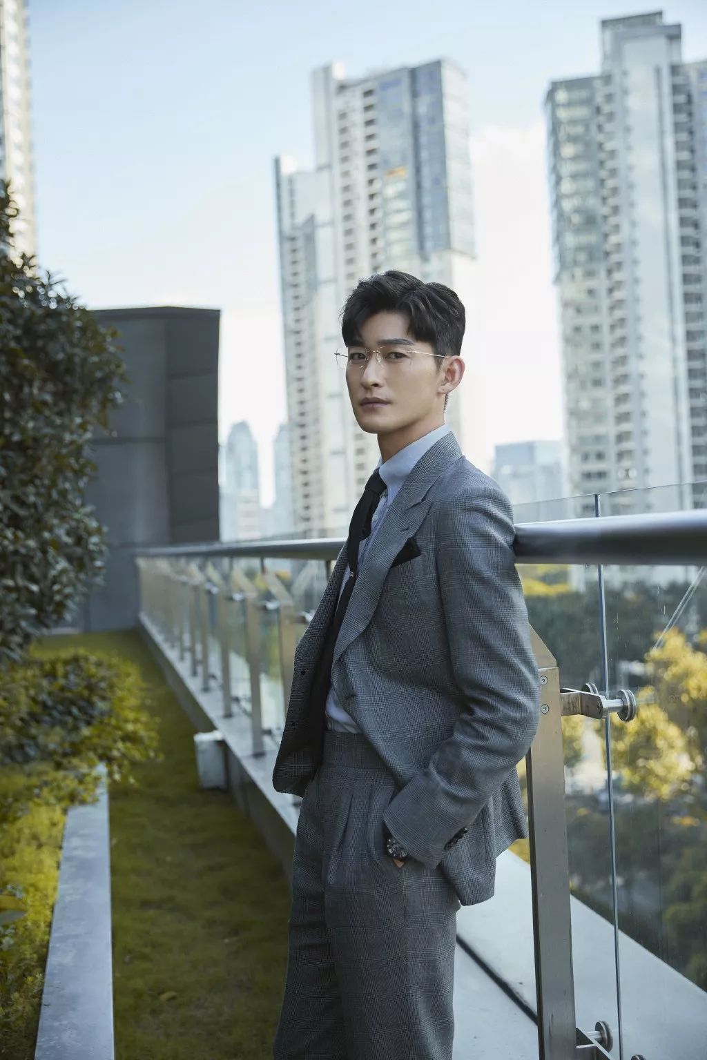 扒姨太爆料:张翰再追郑爽?张钧甯邱泽难解绑?baby获前辈指导?