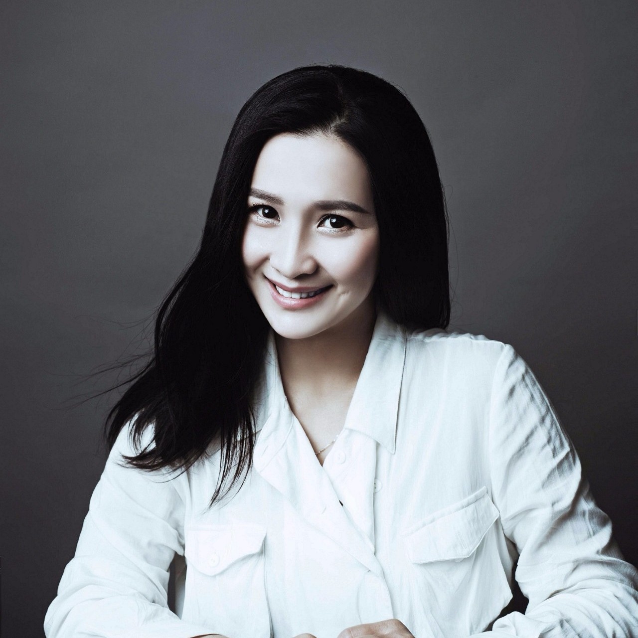 精彩人生 | 重庆市话剧院青年导演谢莹将于今日做客《精彩人生》